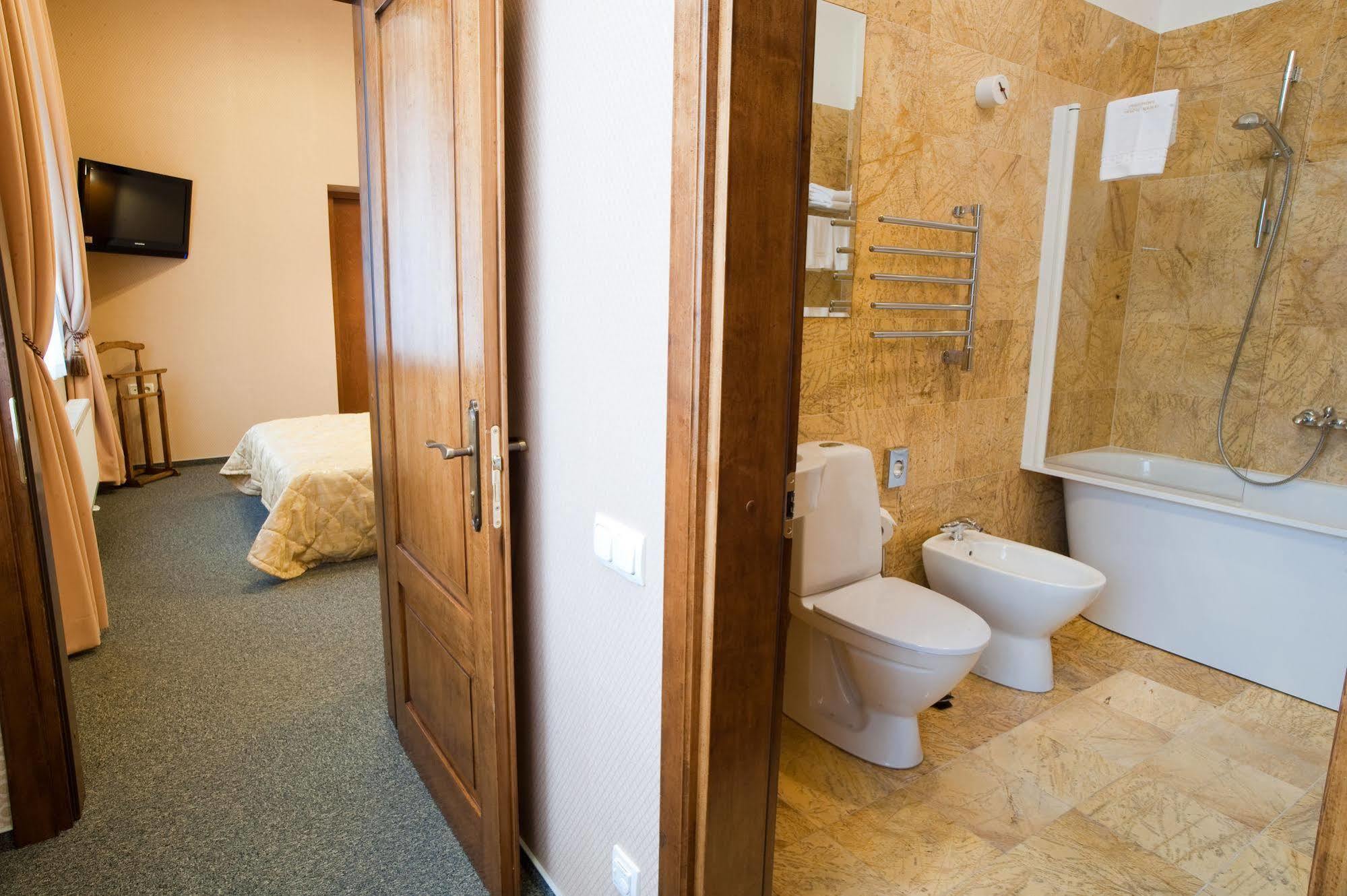 Friedricho Pasazas Hotel Klaipeda Ngoại thất bức ảnh
