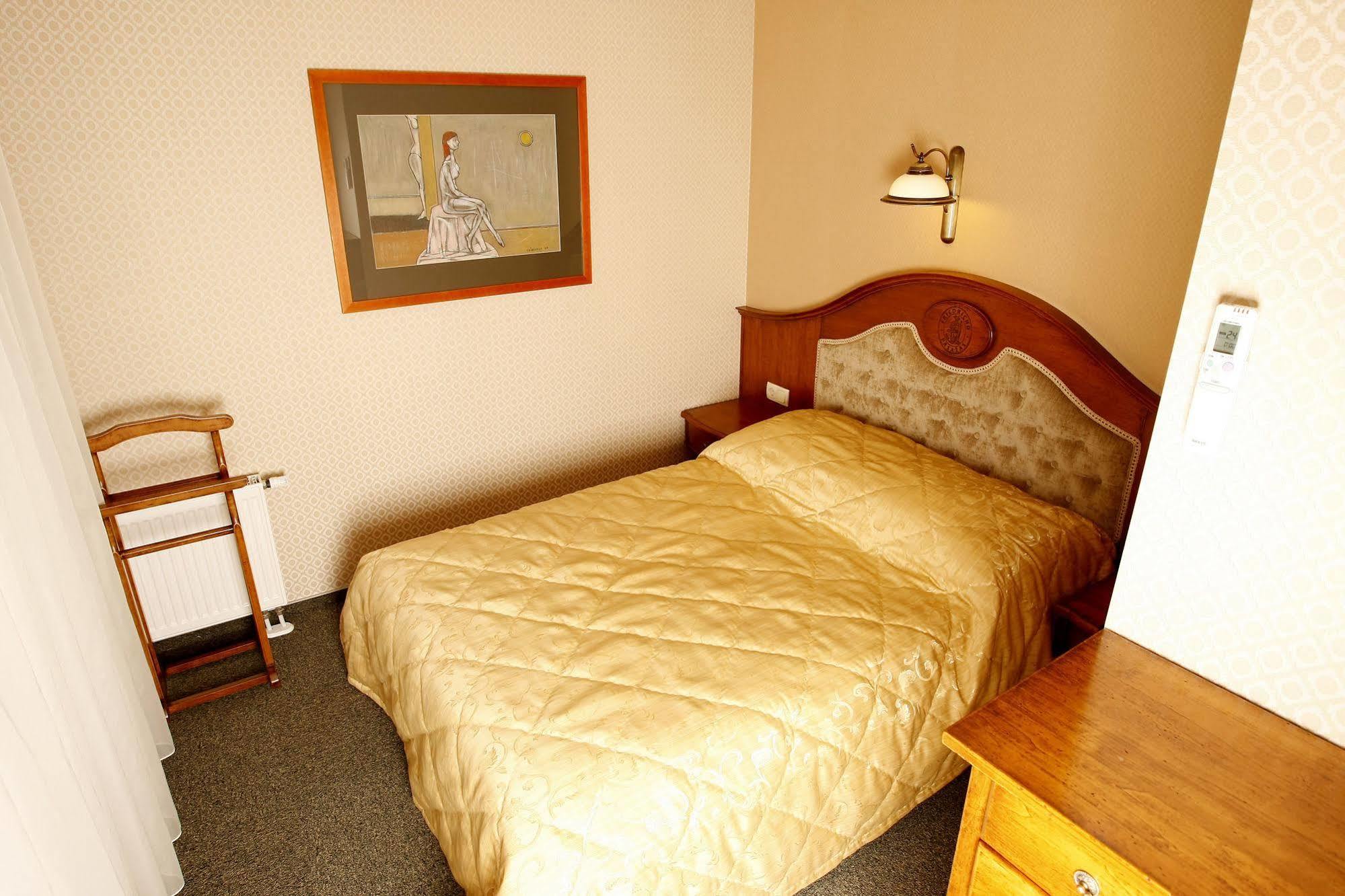 Friedricho Pasazas Hotel Klaipeda Ngoại thất bức ảnh
