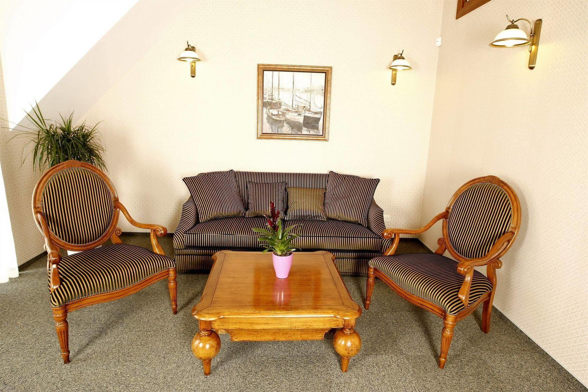 Friedricho Pasazas Hotel Klaipeda Ngoại thất bức ảnh